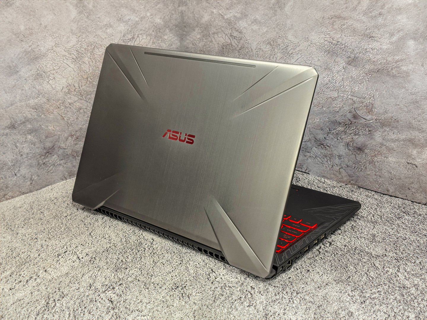 Купить Игровой ноутбук Asus TUF FX80G недорого